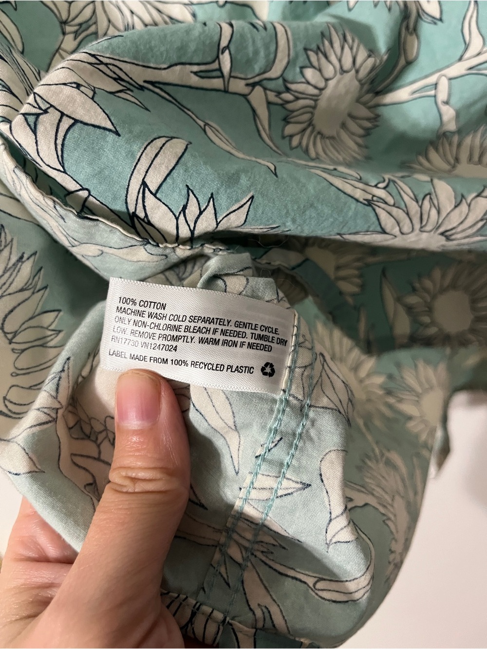 🌸 Men’s Button Up Floral Cotton Shirt - Picture 4 of 4